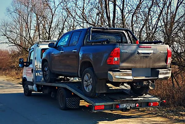 Pickup pe platforma FECU Tractări Auto
